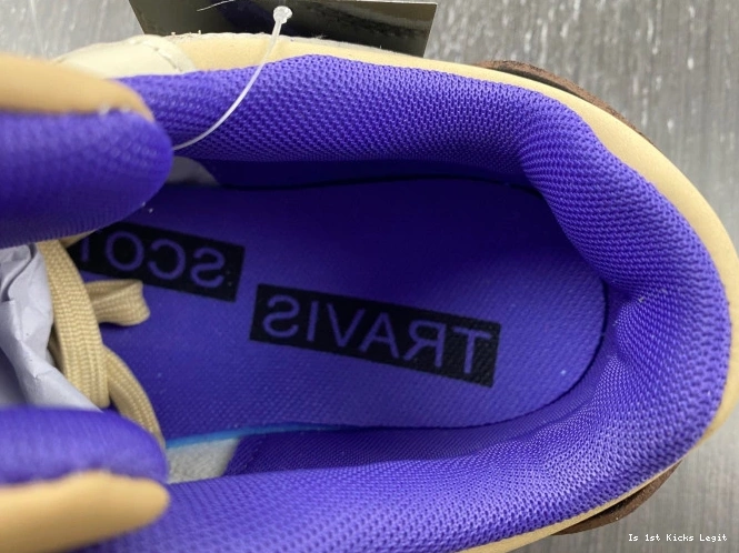 CHECK SCOTT JORDAN X CUT FZ8117-900 TRAVIS THE 0712